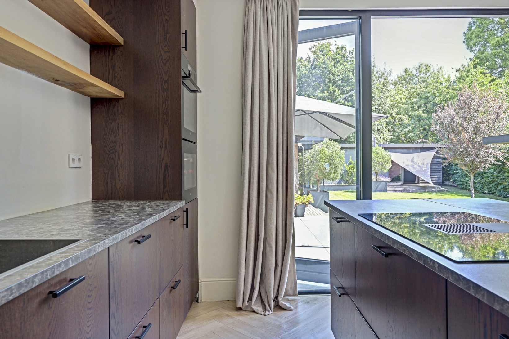 Vrijstaande woning te koop: Zwarteweg 24, Gouda