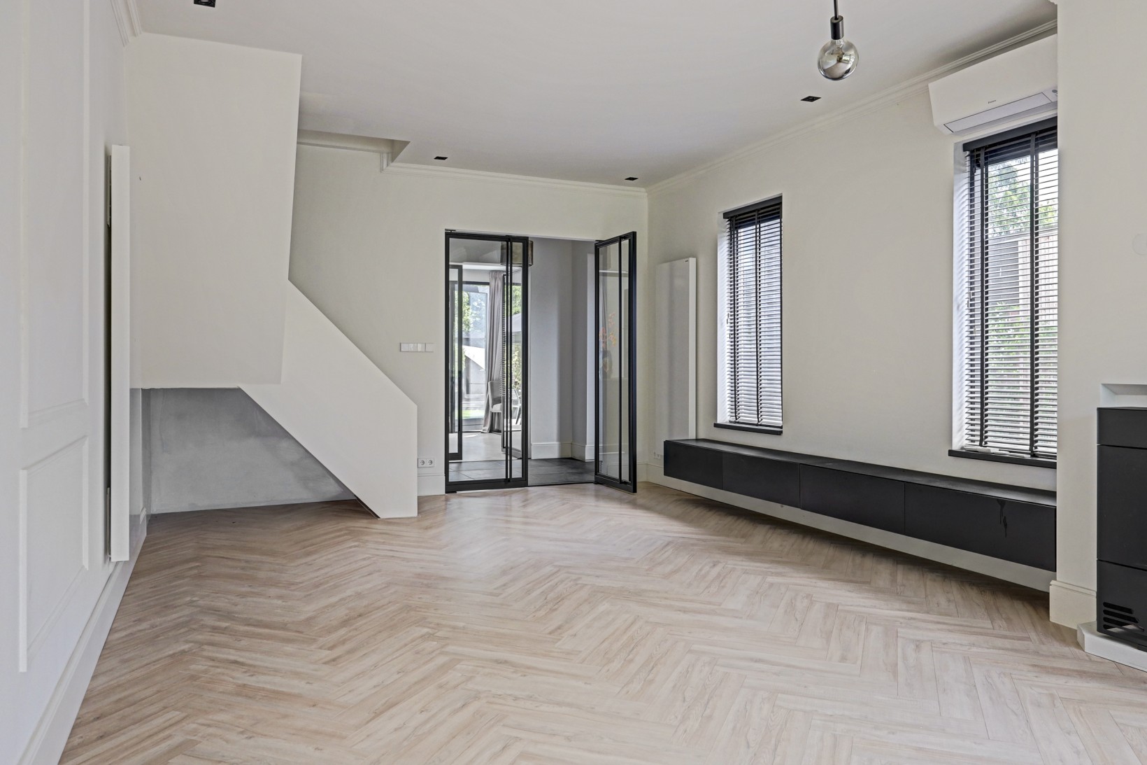 Vrijstaande woning te koop: Zwarteweg 24, Gouda