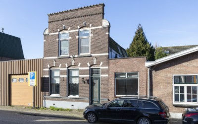 Warmoezierskade 14