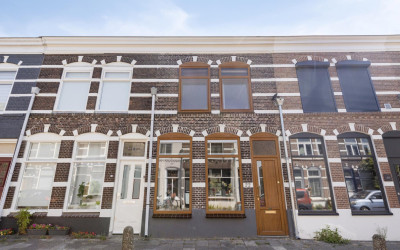 Jan van der. 22