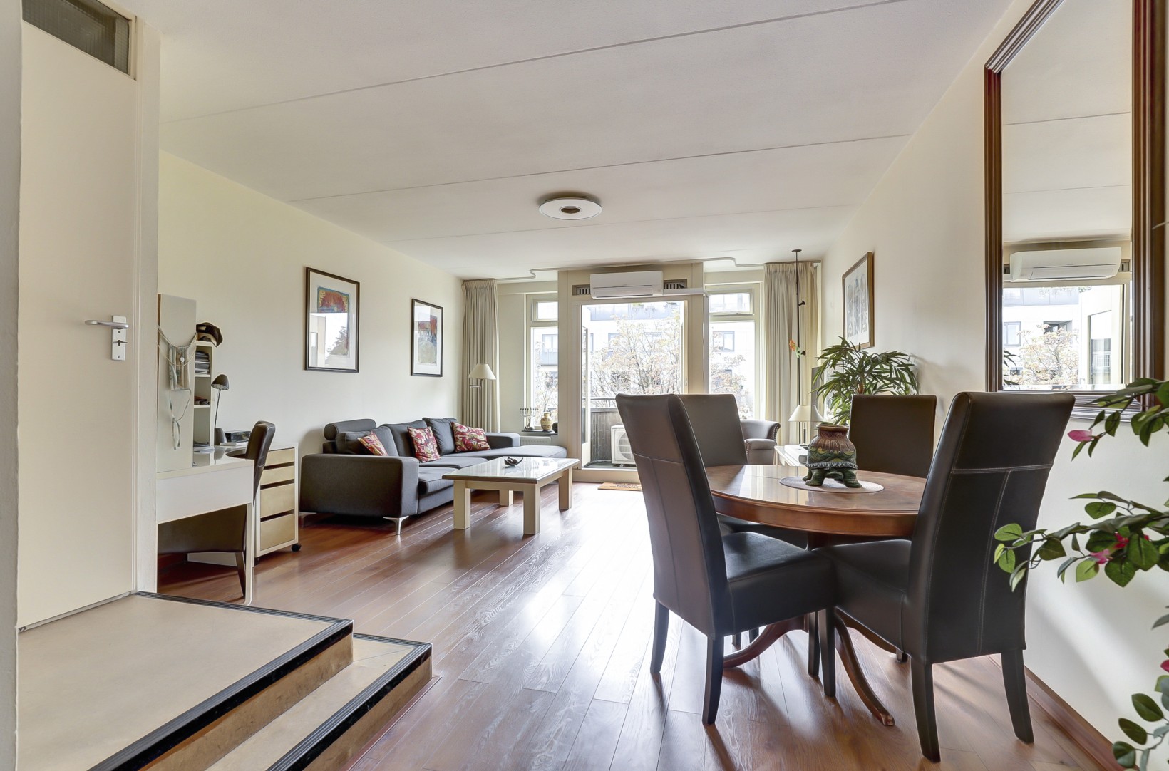 Appartement te koop: Schouwburglaan 8, Gouda