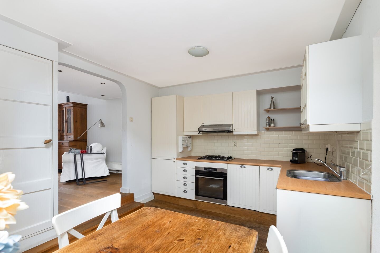 Tussenwoning te koop: Karnemelksloot 38, Gouda