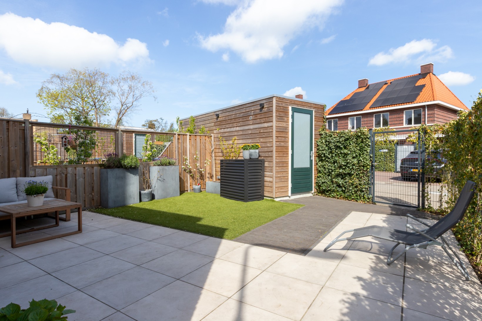 Hoekwoning te koop: Gedenklaan 25, Gouda