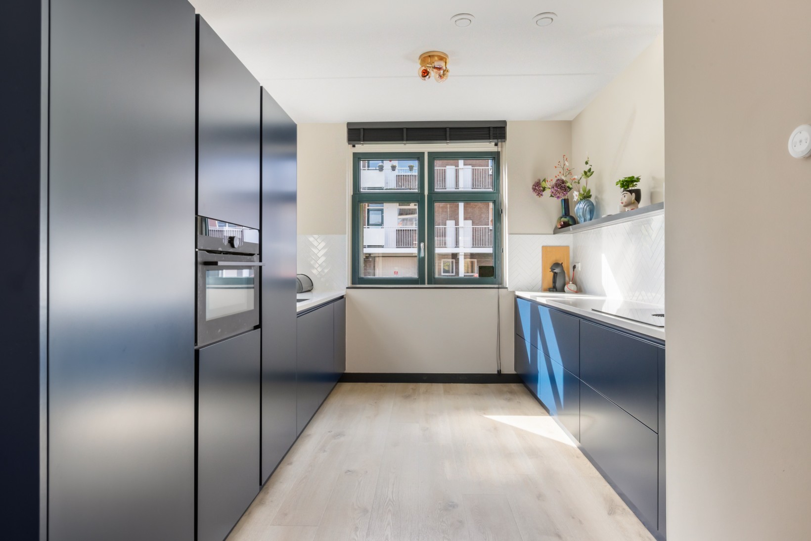 Hoekwoning te koop: Gedenklaan 25, Gouda