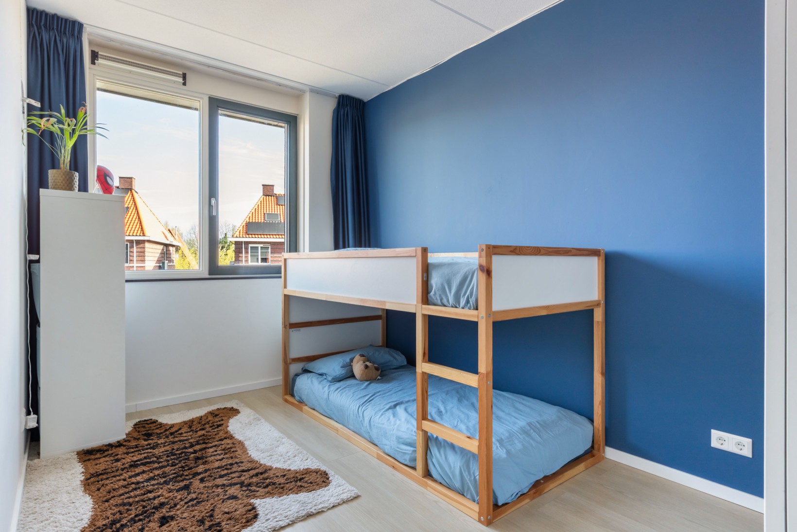 Hoekwoning te koop: Gedenklaan 25, Gouda