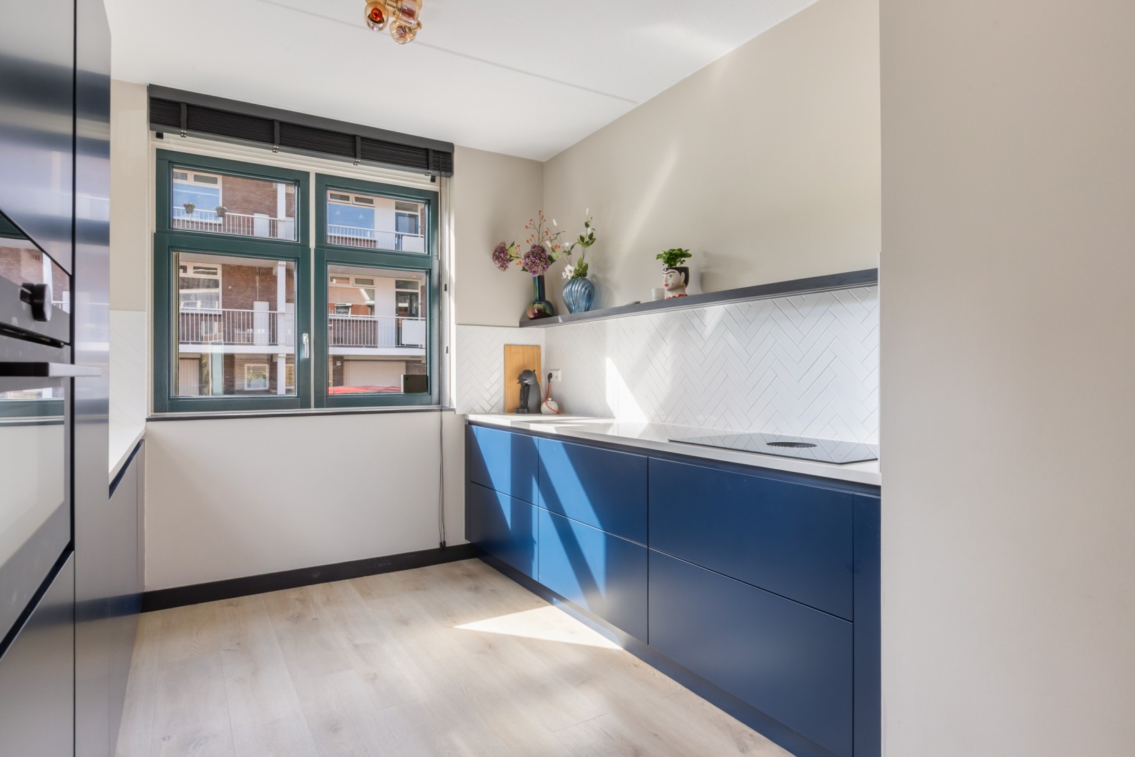 Hoekwoning te koop: Gedenklaan 25, Gouda