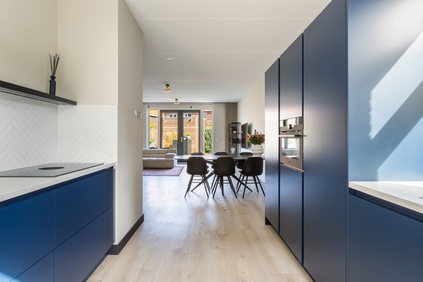 Hoekwoning te koop: Gedenklaan 25, Gouda