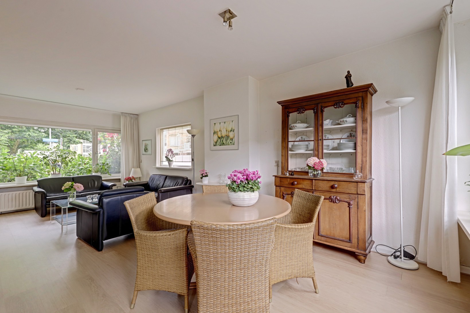 Hoekwoning te koop: Boelhouwerstraat 1, Gouda