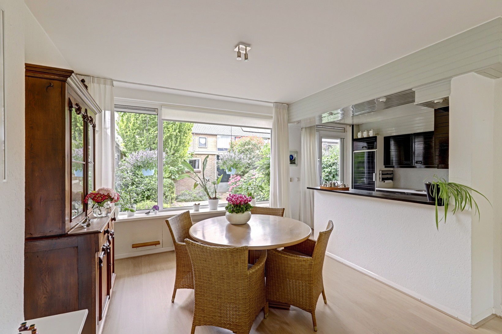 Hoekwoning te koop: Boelhouwerstraat 1, Gouda