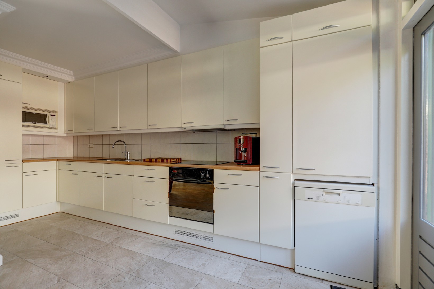Tussenwoning te koop: Jan Luykenstraat 5, Gouda