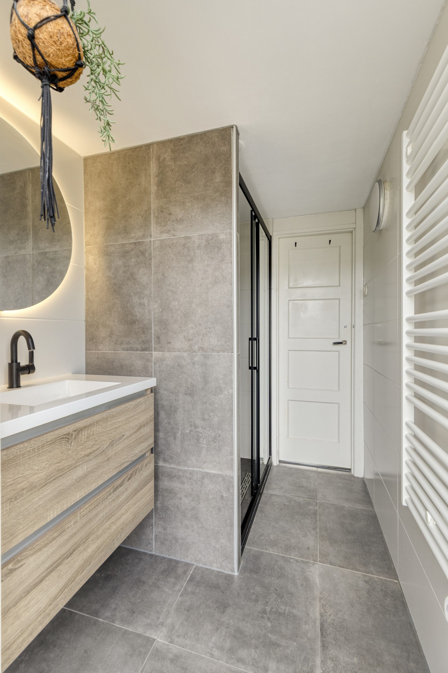 Tussenwoning te koop: Jan Luykenstraat 20, Gouda