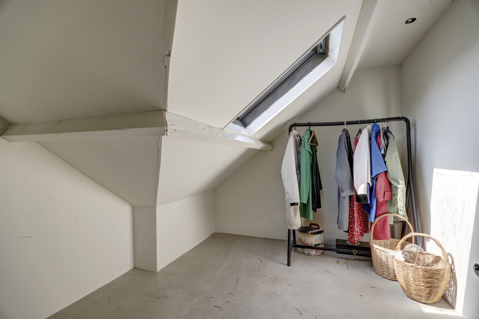 Tussenwoning te koop: Tweede kade 52, Gouda