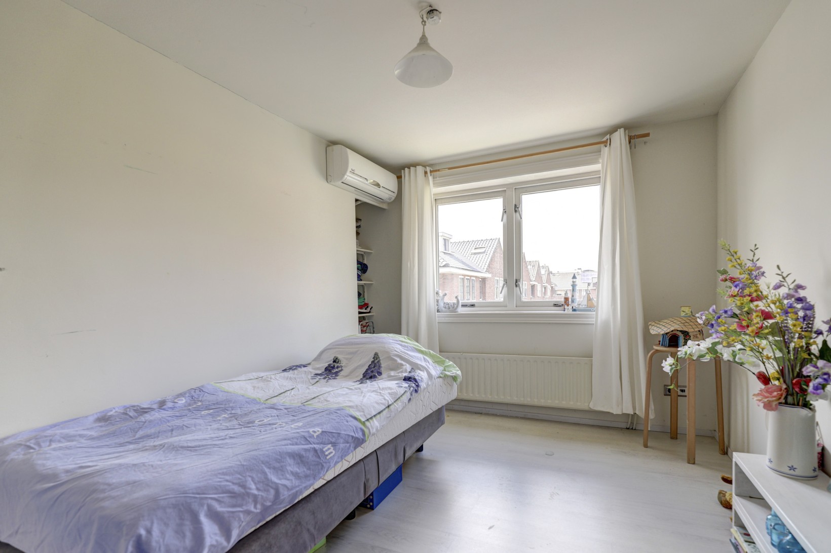 Tussenwoning te koop: Tweede kade 52, Gouda