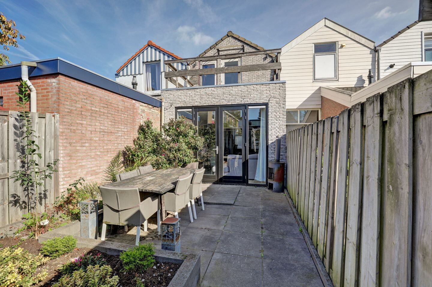 Tussenwoning te koop: Derde kade 127, Gouda