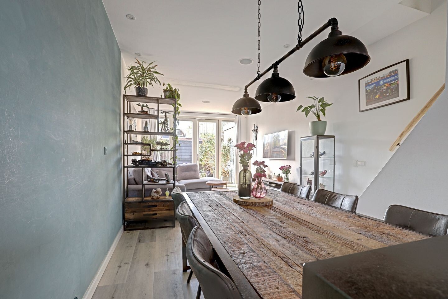 Tussenwoning te koop: Derde kade 127, Gouda