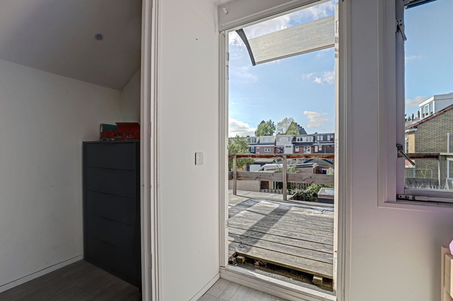 Tussenwoning te koop: Derde kade 127, Gouda