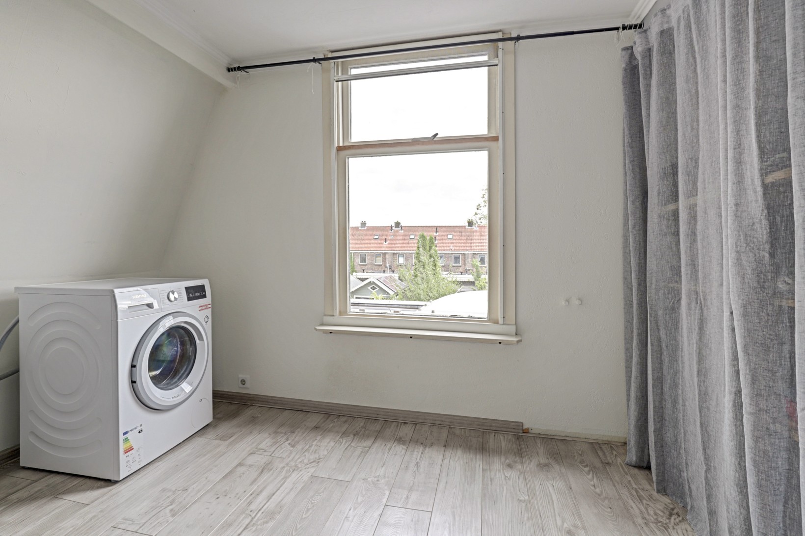 Tussenwoning te koop: IJssellaan 71, Gouda