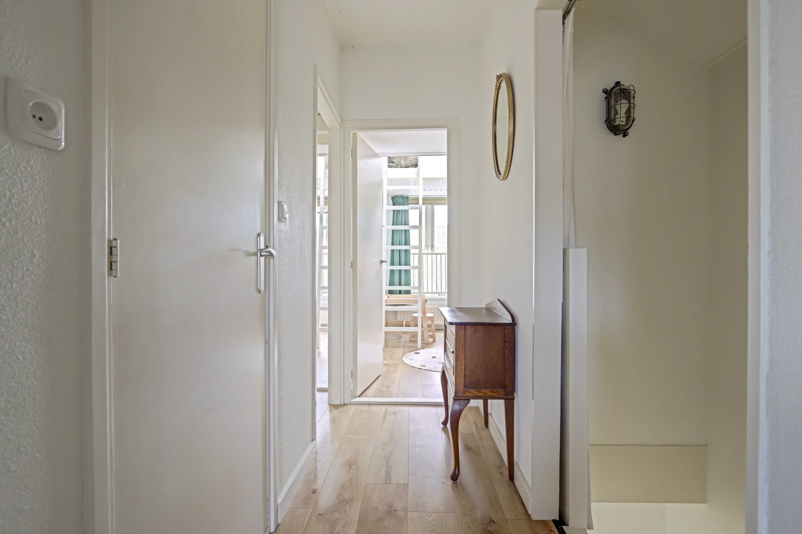Tussenwoning te koop: IJssellaan 36, Gouda