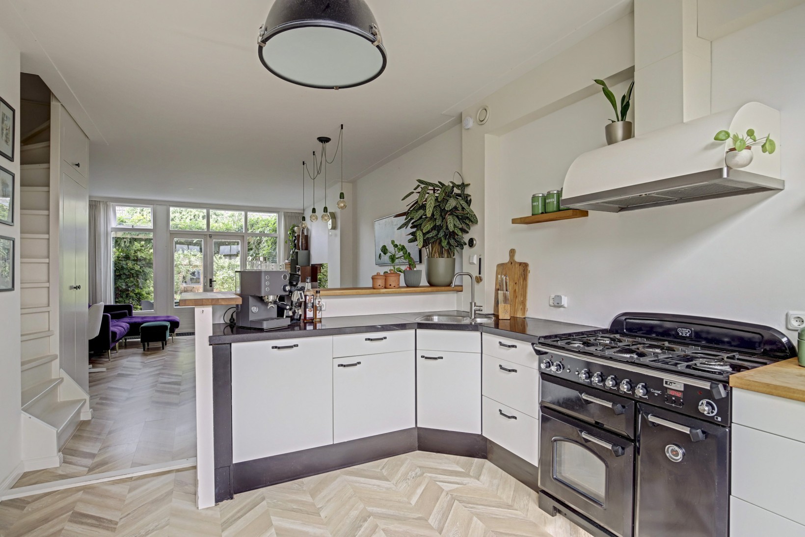 Tussenwoning te koop: IJssellaan 36, Gouda