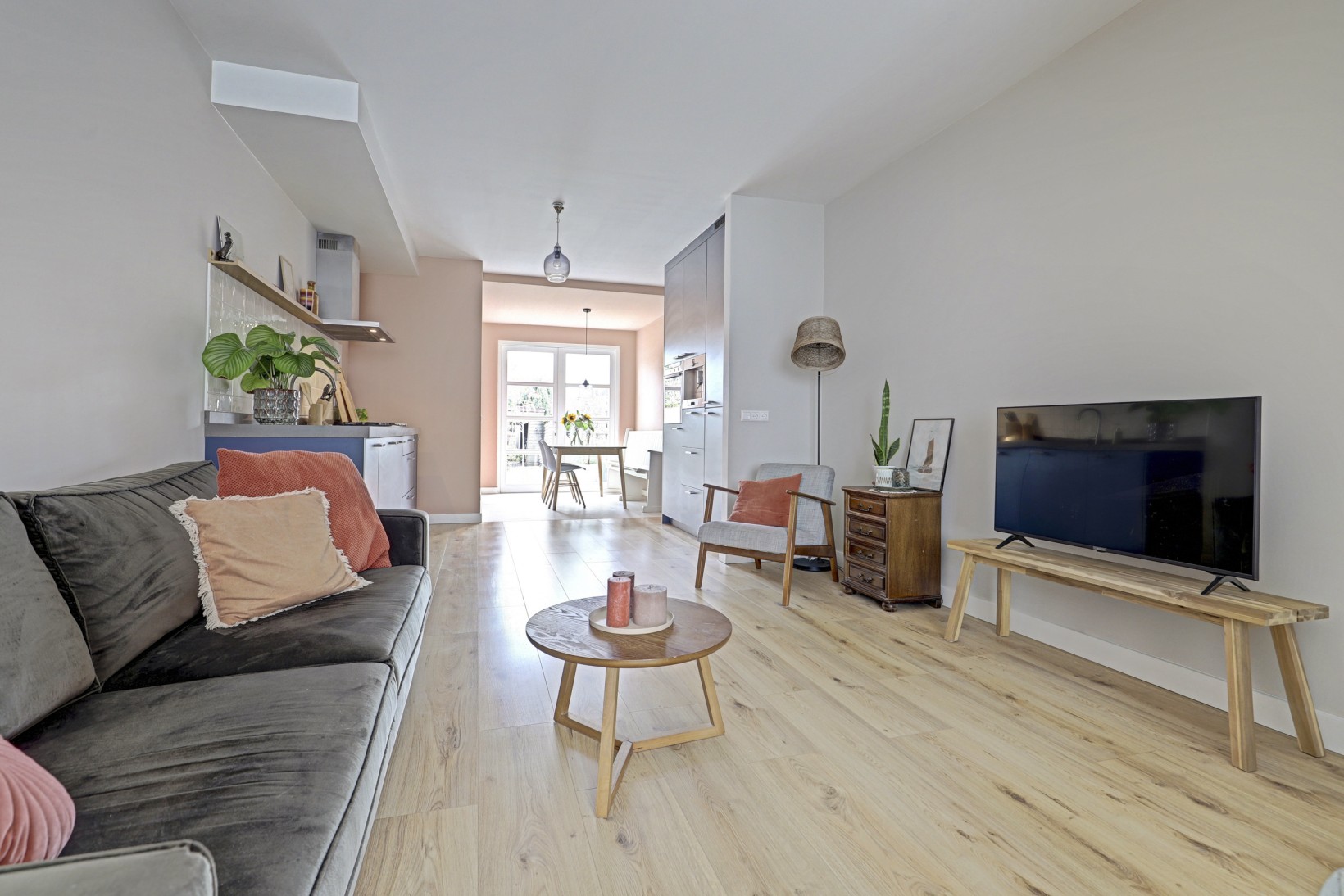 Tussenwoning te koop: Adriaan Vlackstraat 6, Gouda