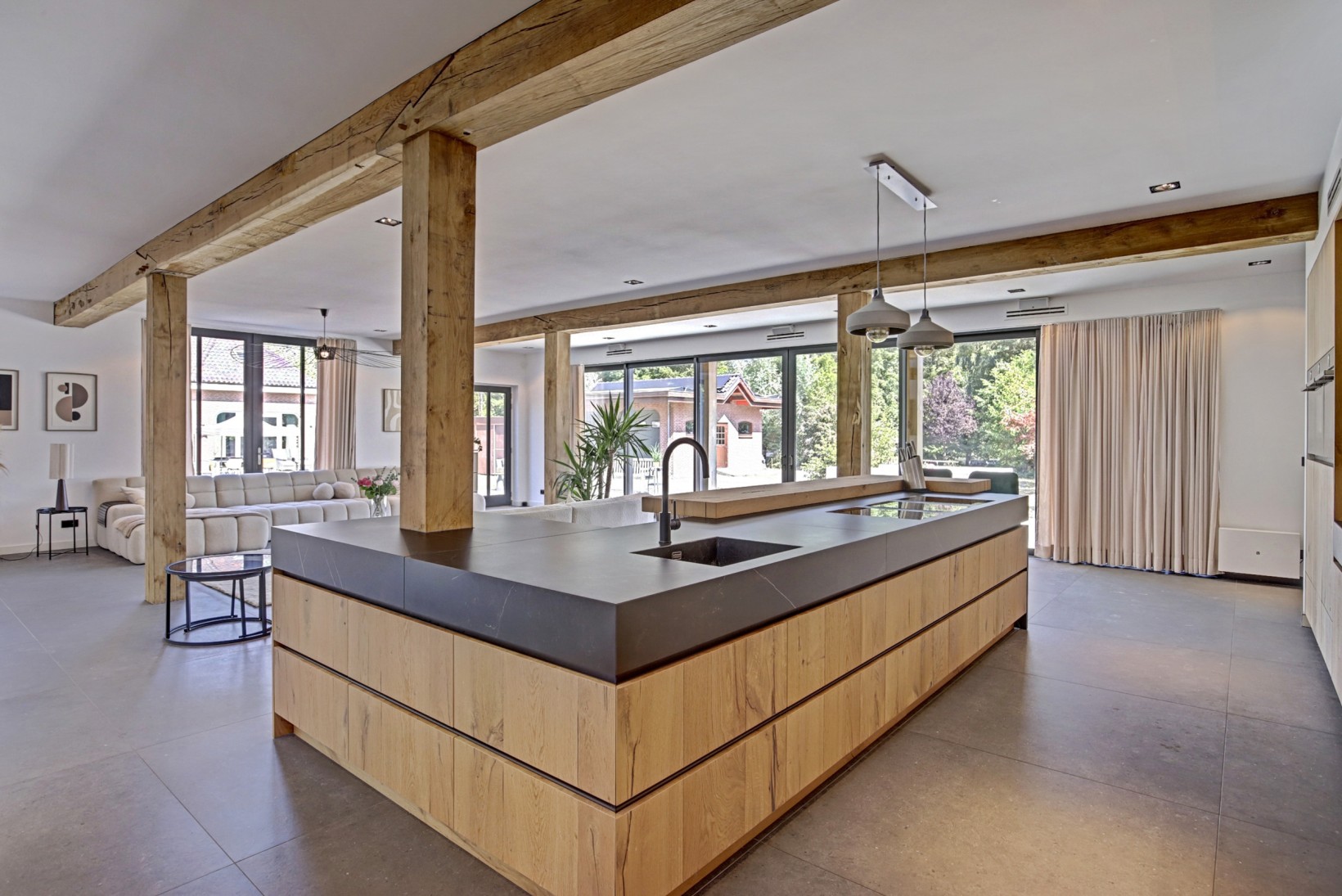 Vrijstaande woning te koop: Voorwillenseweg 105, Gouda