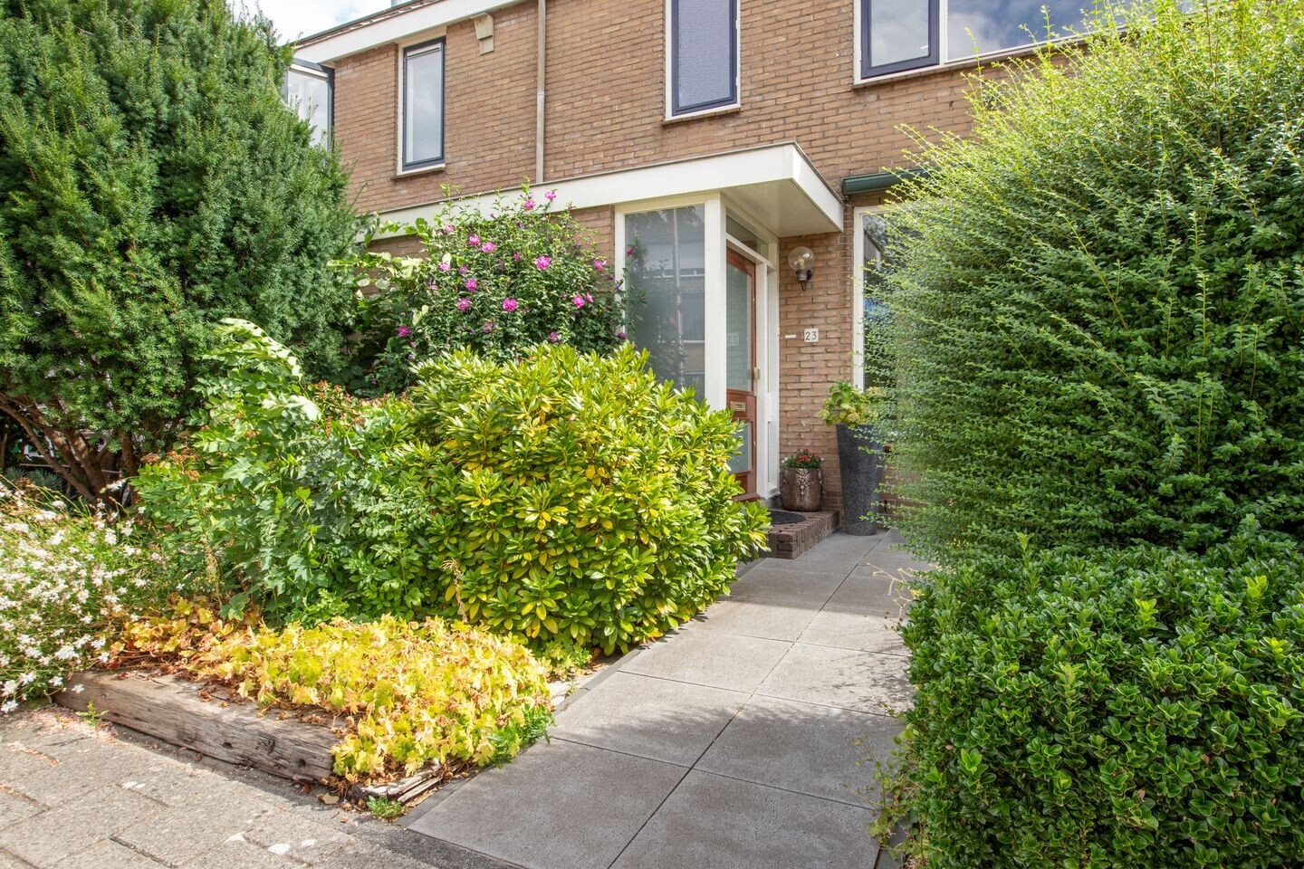 Tussenwoning te koop: Han Hollanderweg 23, Gouda