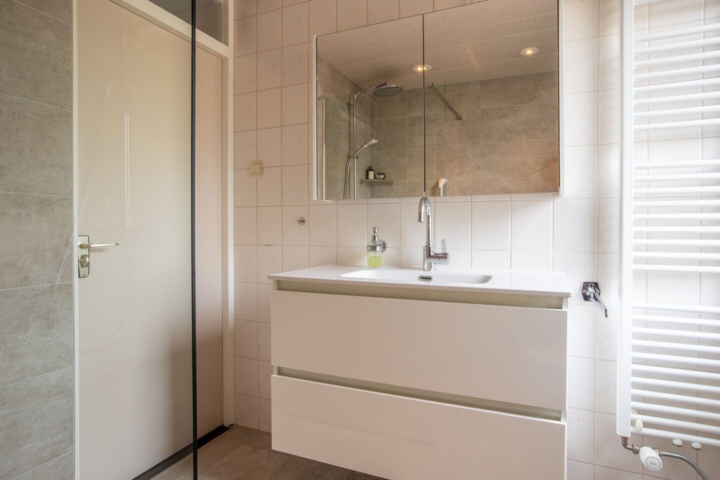 Tussenwoning te koop: Han Hollanderweg 23, Gouda