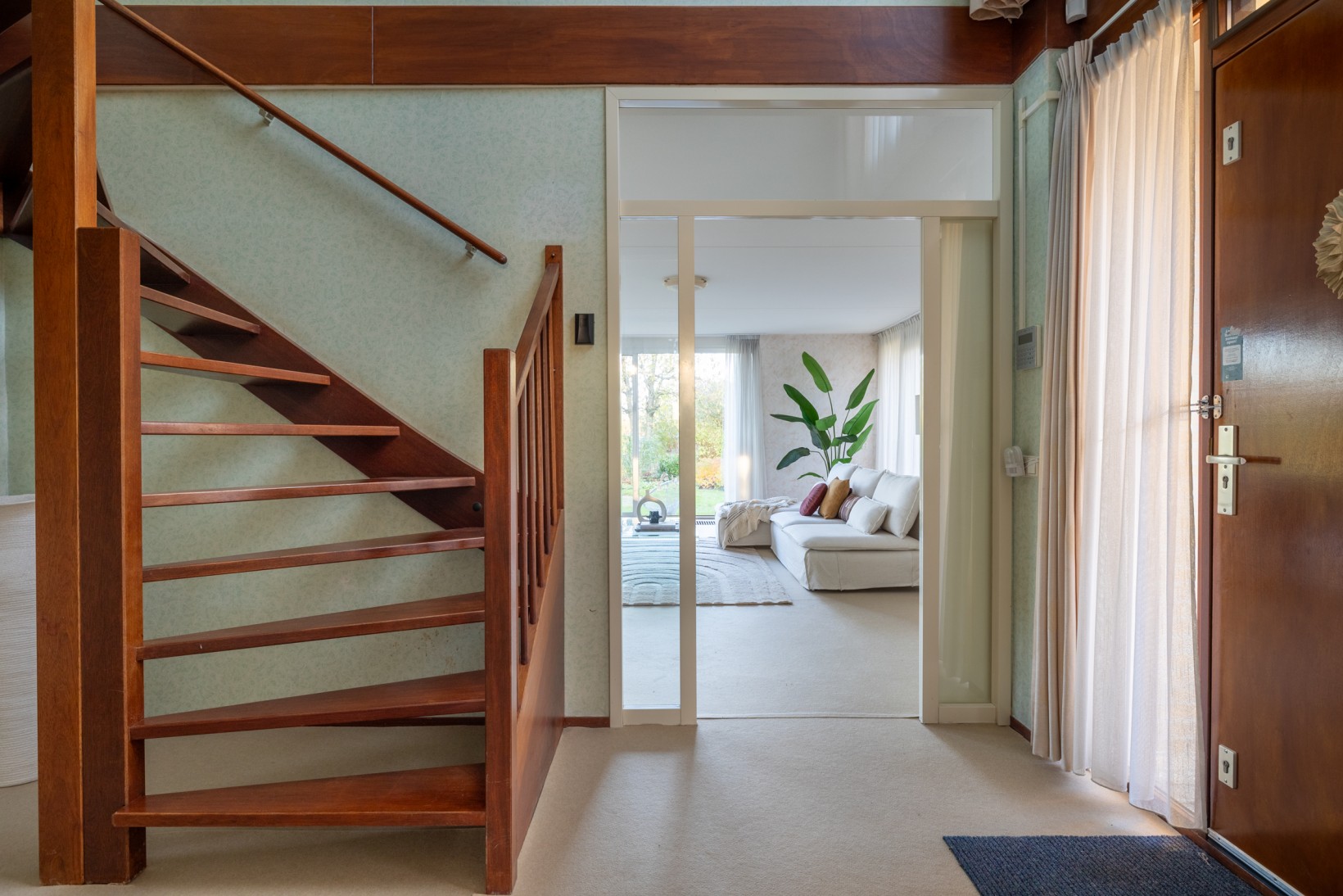 Vrijstaande woning te koop: Goejanverwelledijk 89, Gouda