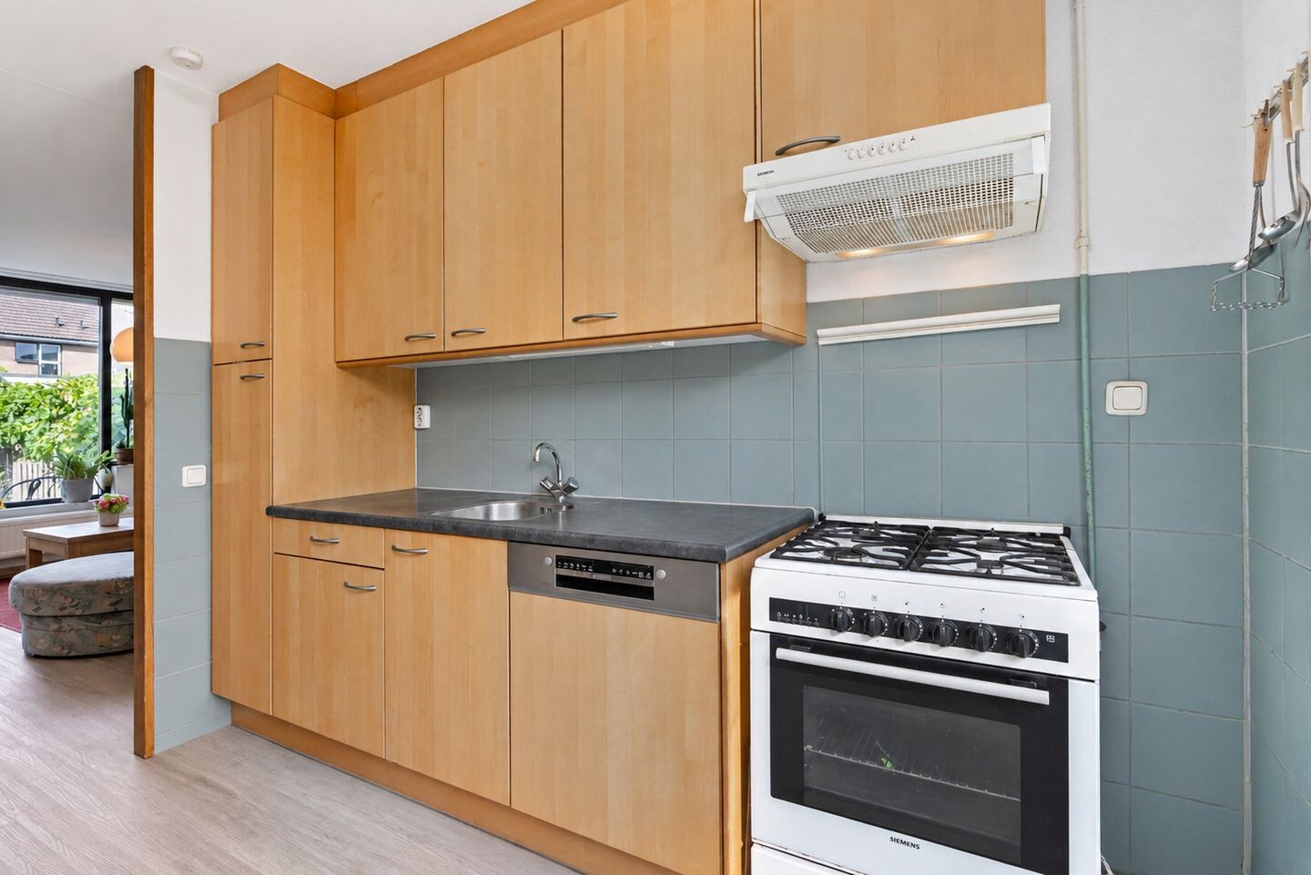 Hoekwoning te koop: Scharroosingel 8, Gouda