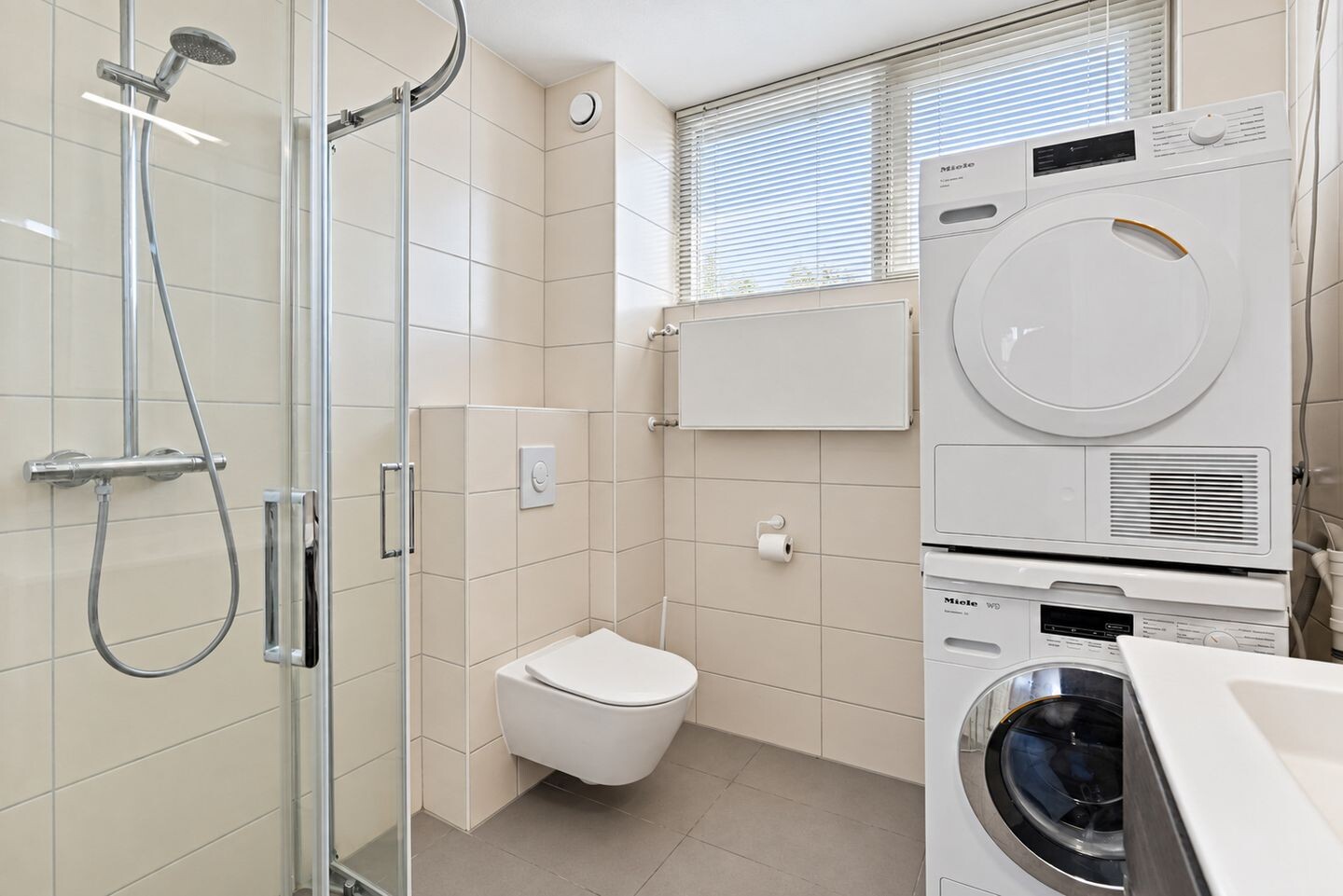 Hoekwoning te koop: Scharroosingel 8, Gouda