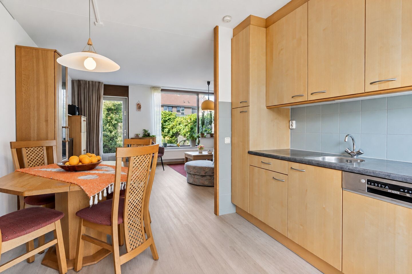 Hoekwoning te koop: Scharroosingel 8, Gouda