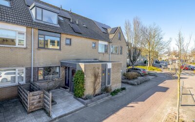 Middenmolen. 61