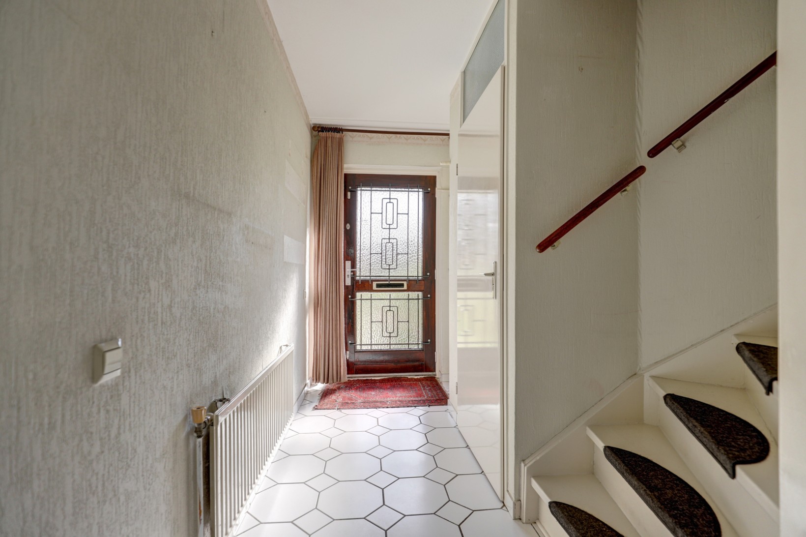 Tussenwoning te koop: Oostmolenpad 61, Gouda