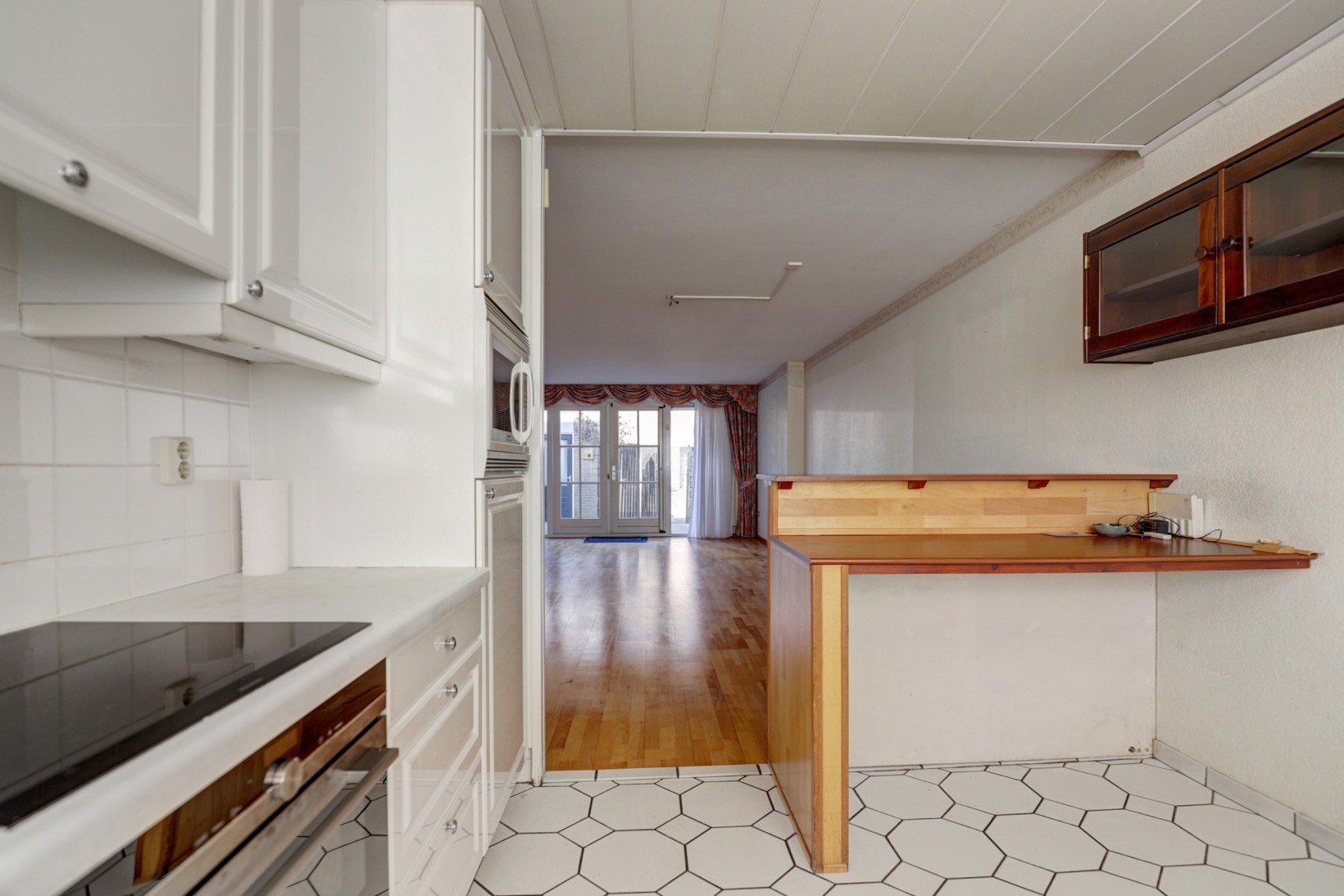 Tussenwoning te koop: Oostmolenpad 61, Gouda