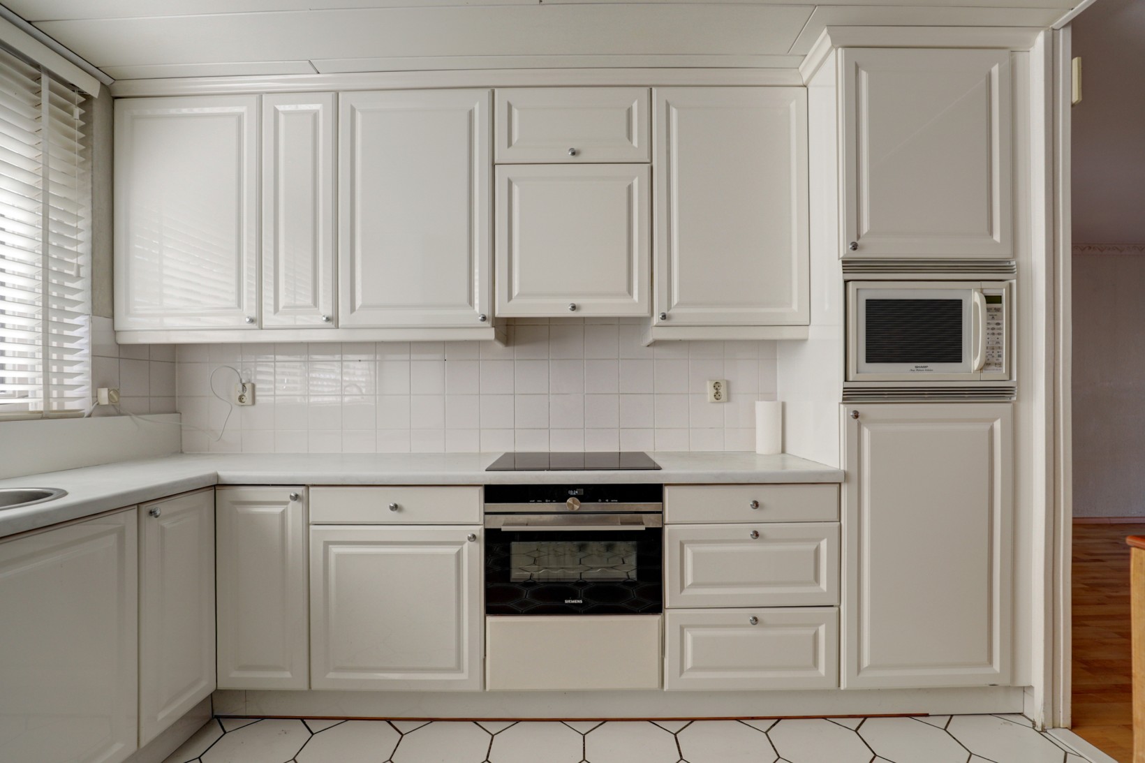 Tussenwoning te koop: Oostmolenpad 61, Gouda
