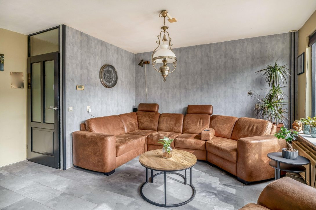 Tussenwoning te koop: Pelmolenerf 16, Gouda