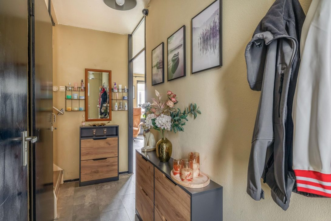 Tussenwoning te koop: Pelmolenerf 16, Gouda