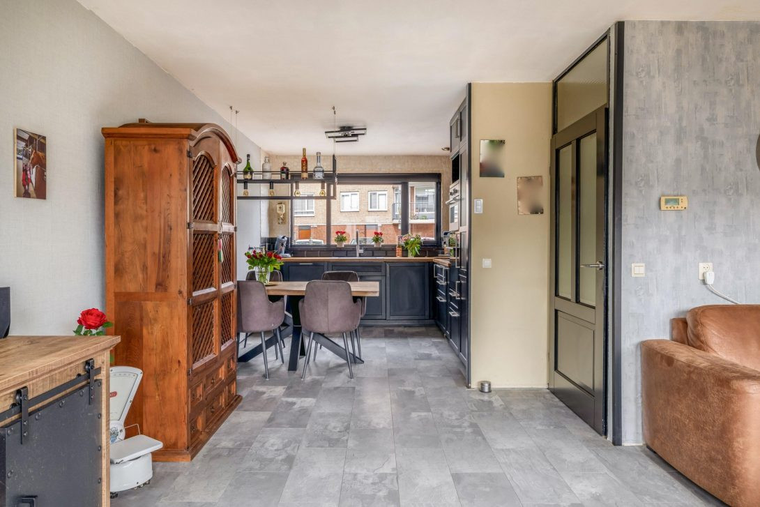 Tussenwoning te koop: Pelmolenerf 16, Gouda