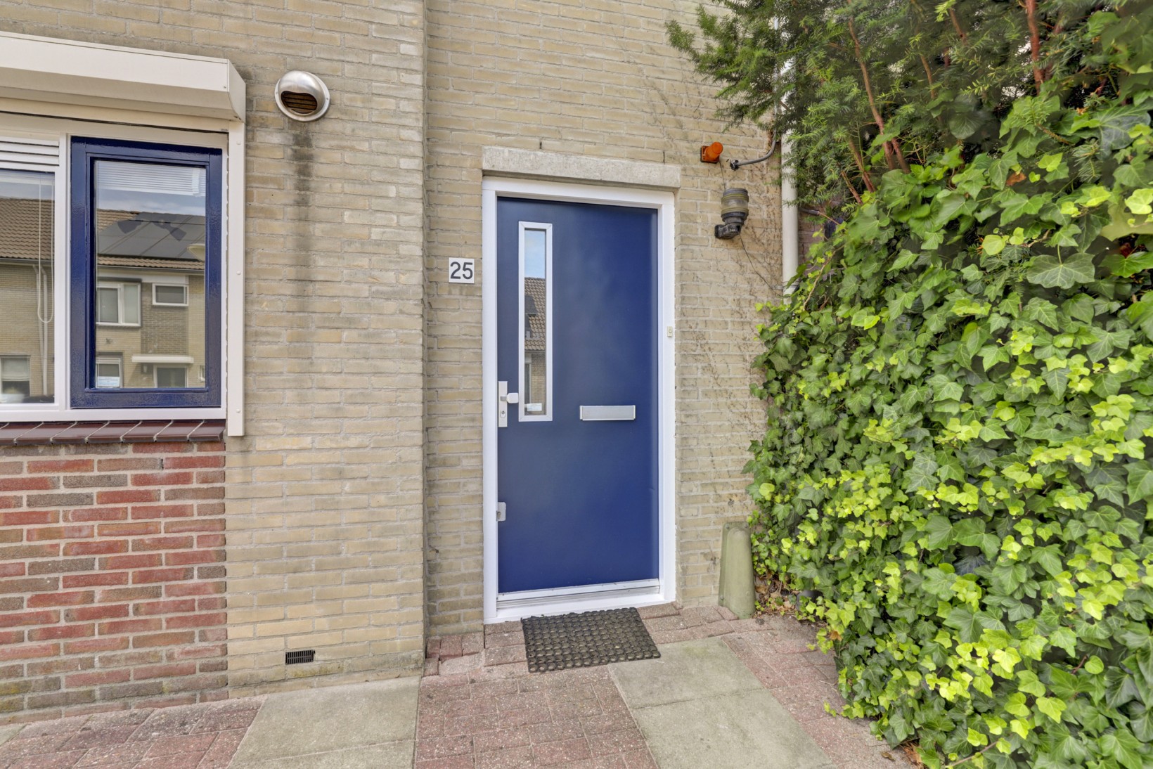 Tussenwoning te koop: Moleneind 25, Gouda