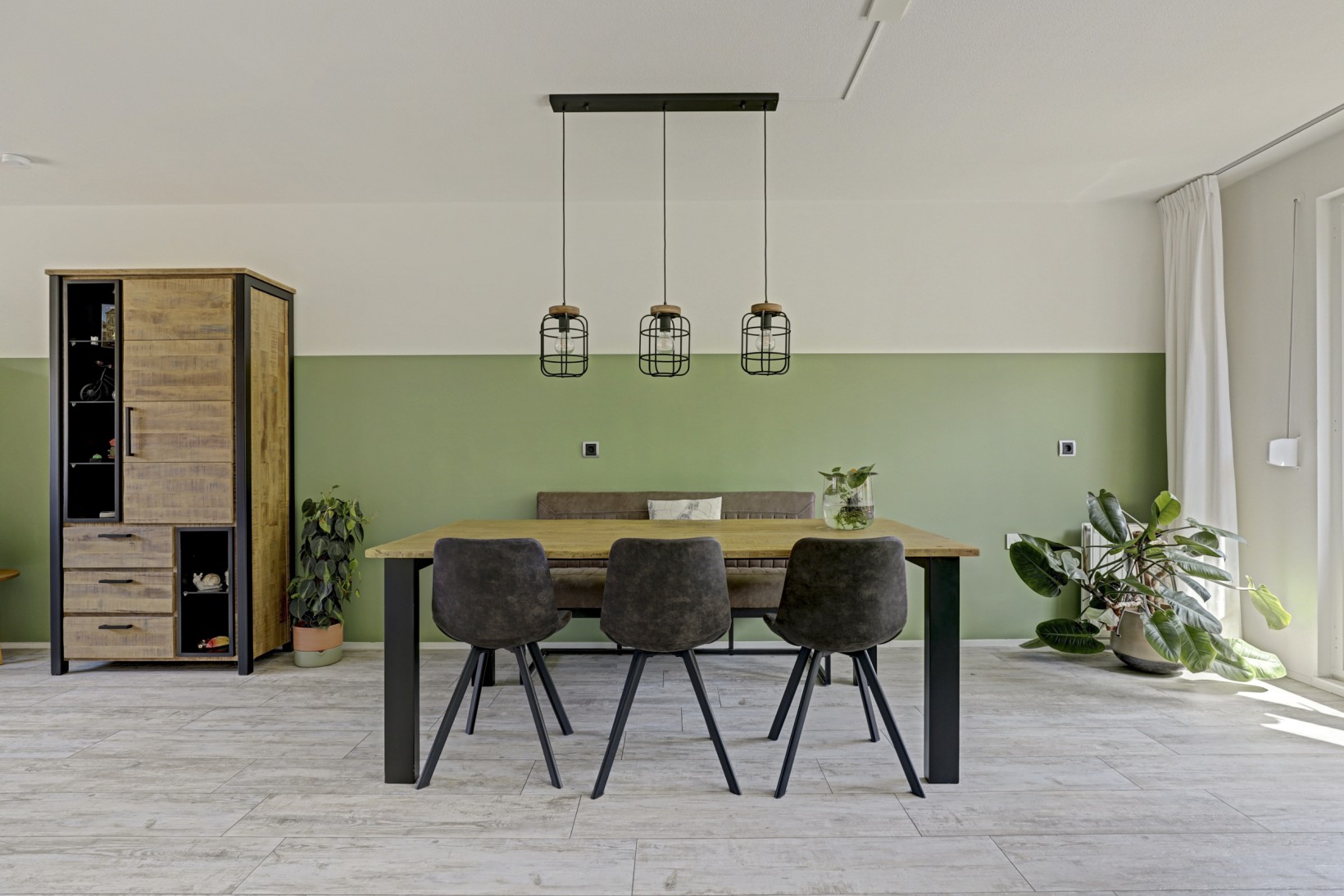 Tussenwoning te koop: Moleneind 25, Gouda