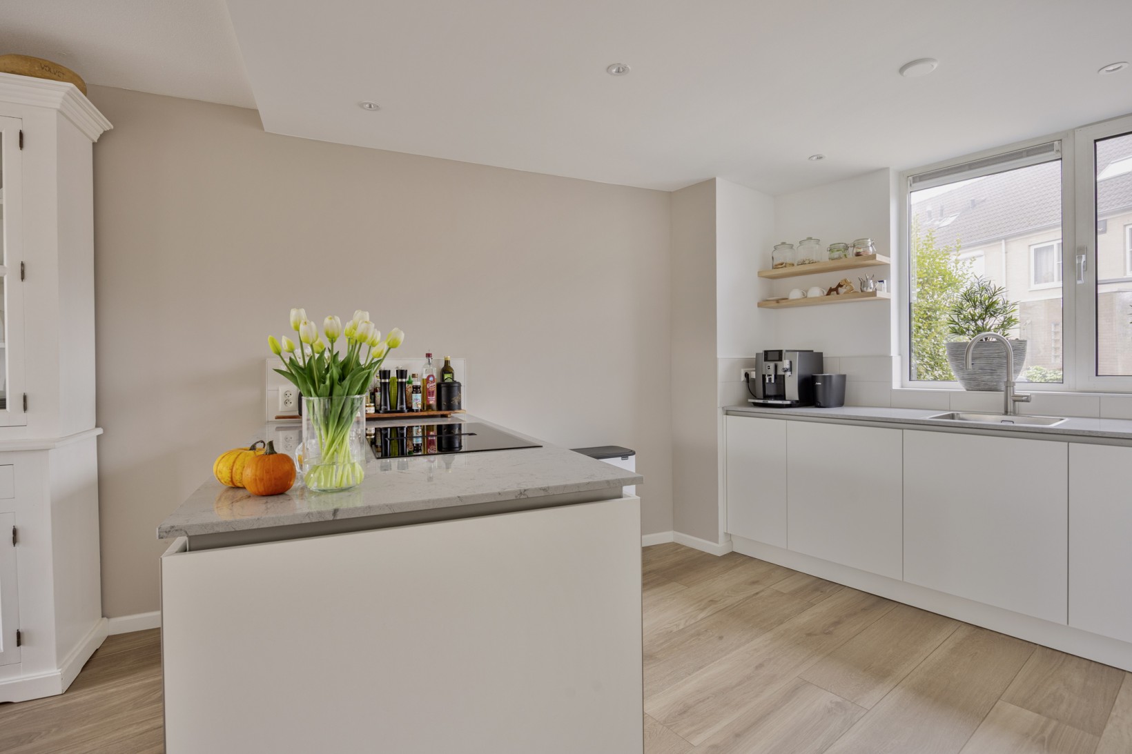 Tussenwoning te koop: Getijmolenerf 139, Gouda