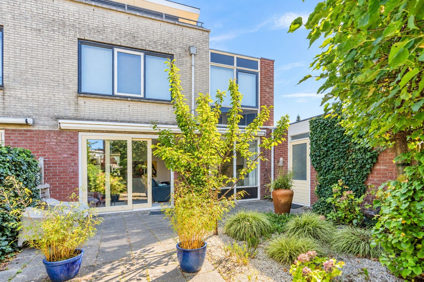 Hoekwoning te koop: Schubertplein 8, Gouda
