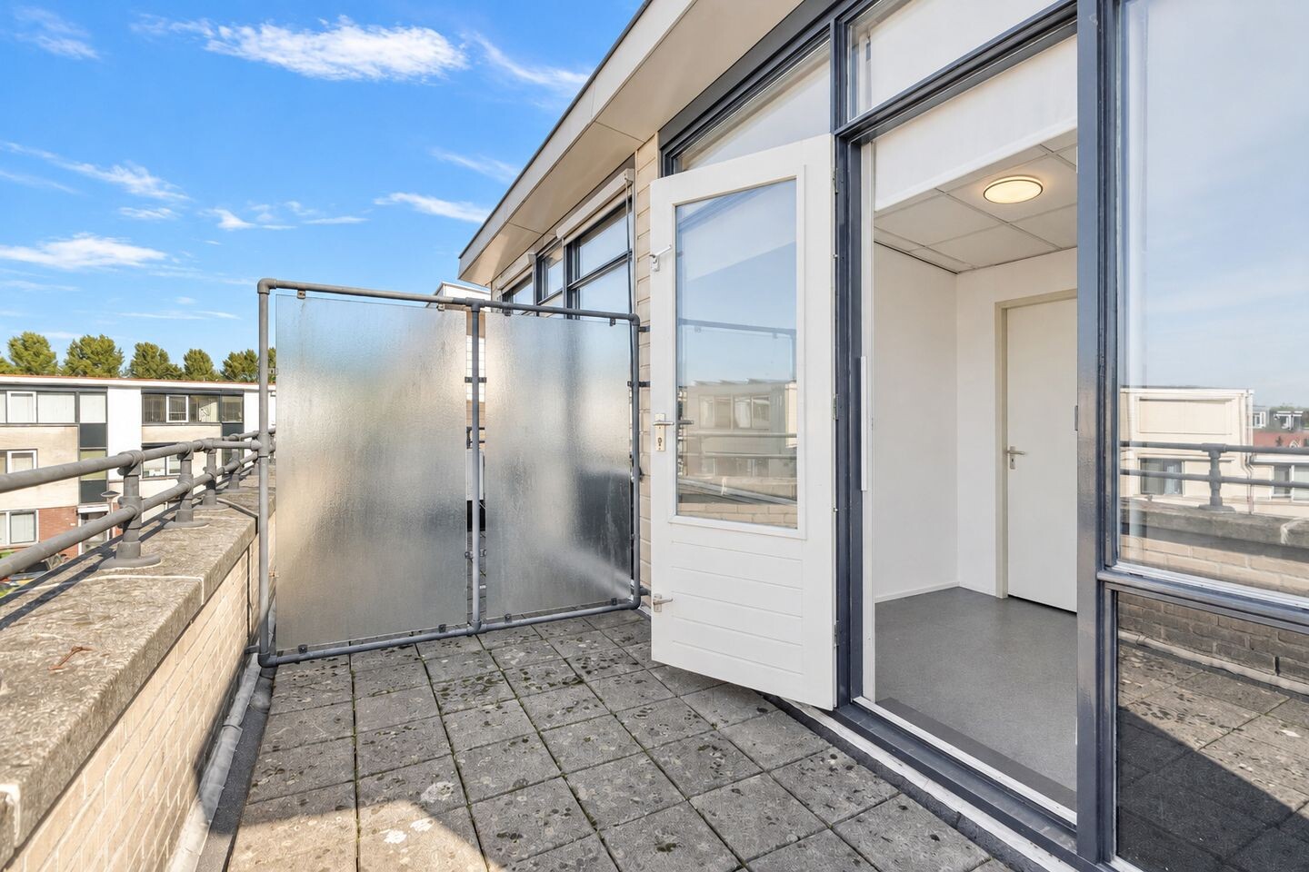 Hoekwoning te koop: Schubertplein 8, Gouda
