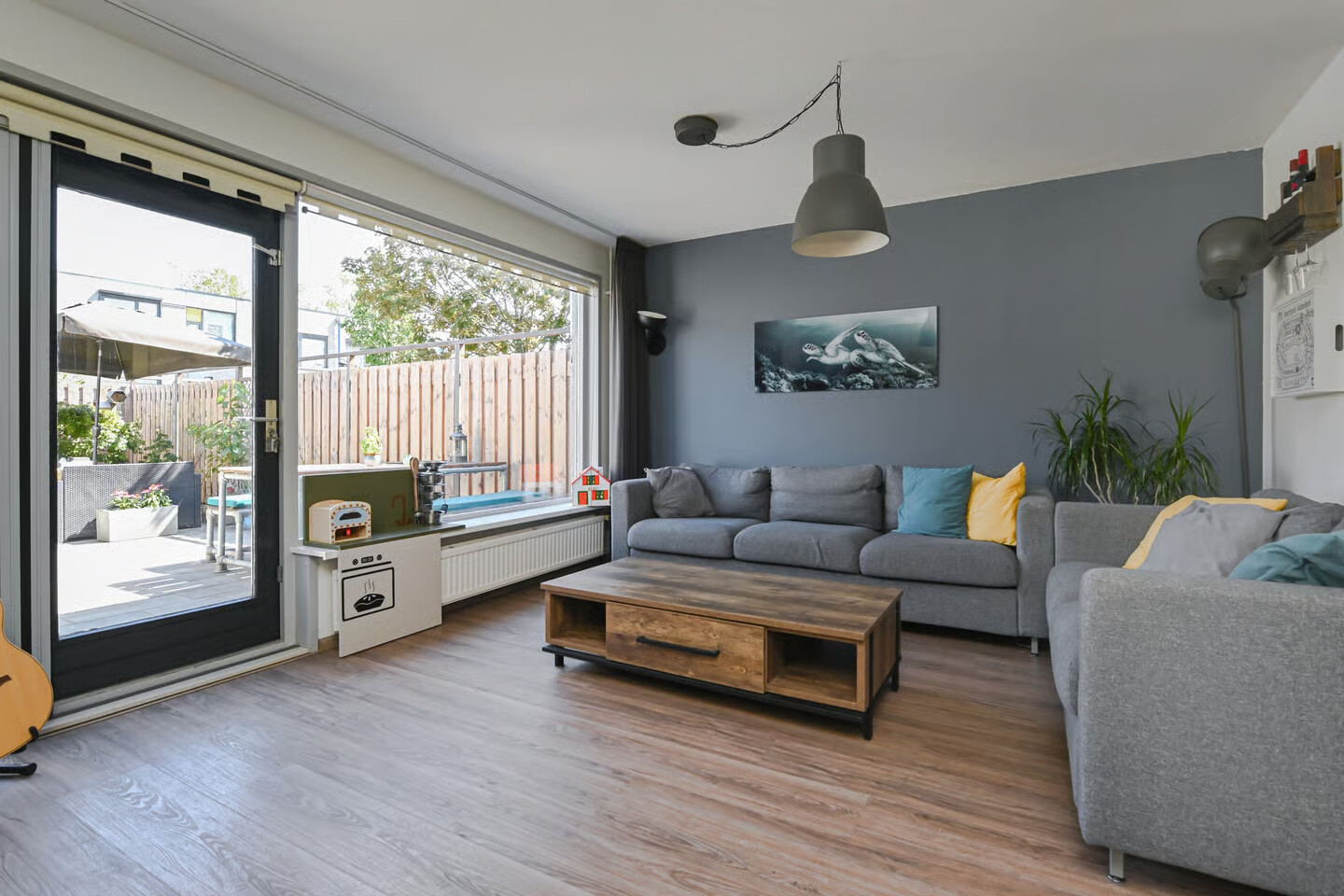 Tussenwoning te koop: Wilhelmina van Pruisenlaan 154, Gouda
