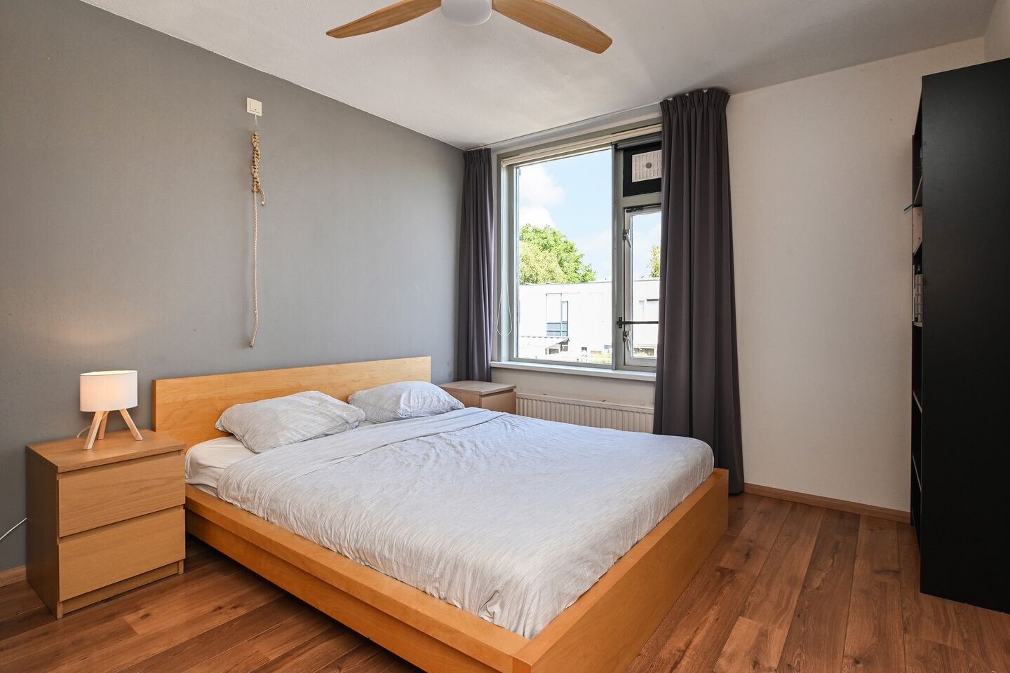 Tussenwoning te koop: Wilhelmina van Pruisenlaan 154, Gouda
