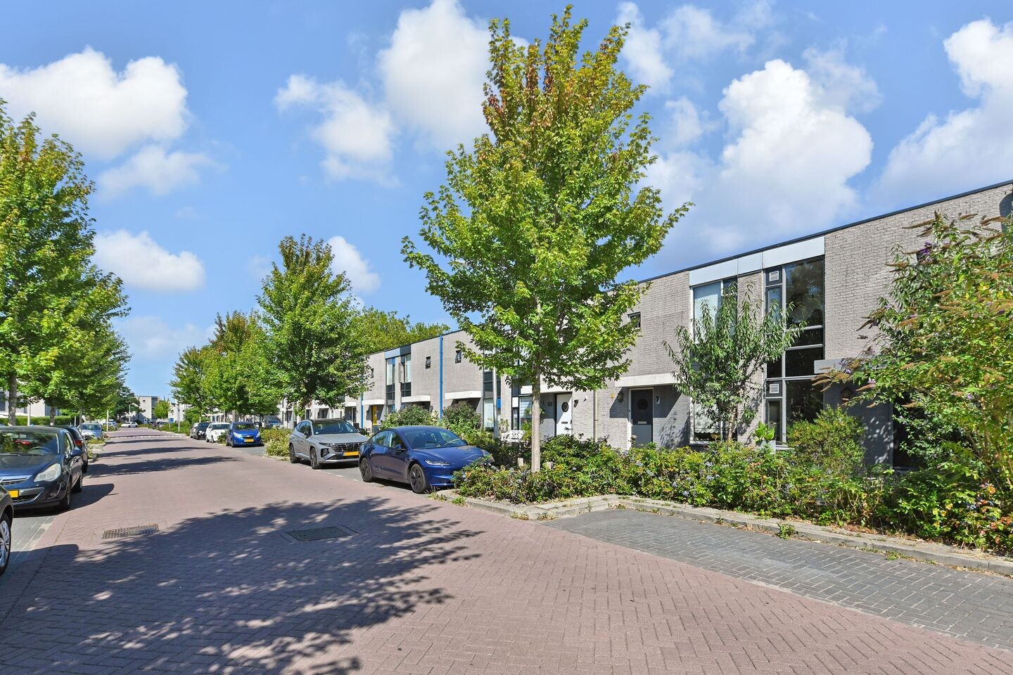 Tussenwoning te koop: Wilhelmina van Pruisenlaan 154, Gouda