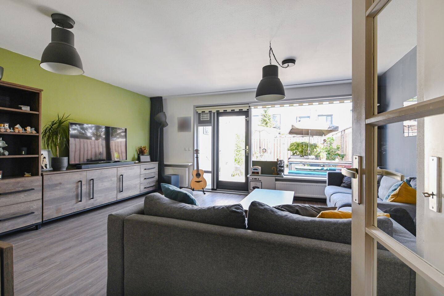 Tussenwoning te koop: Wilhelmina van Pruisenlaan 154, Gouda