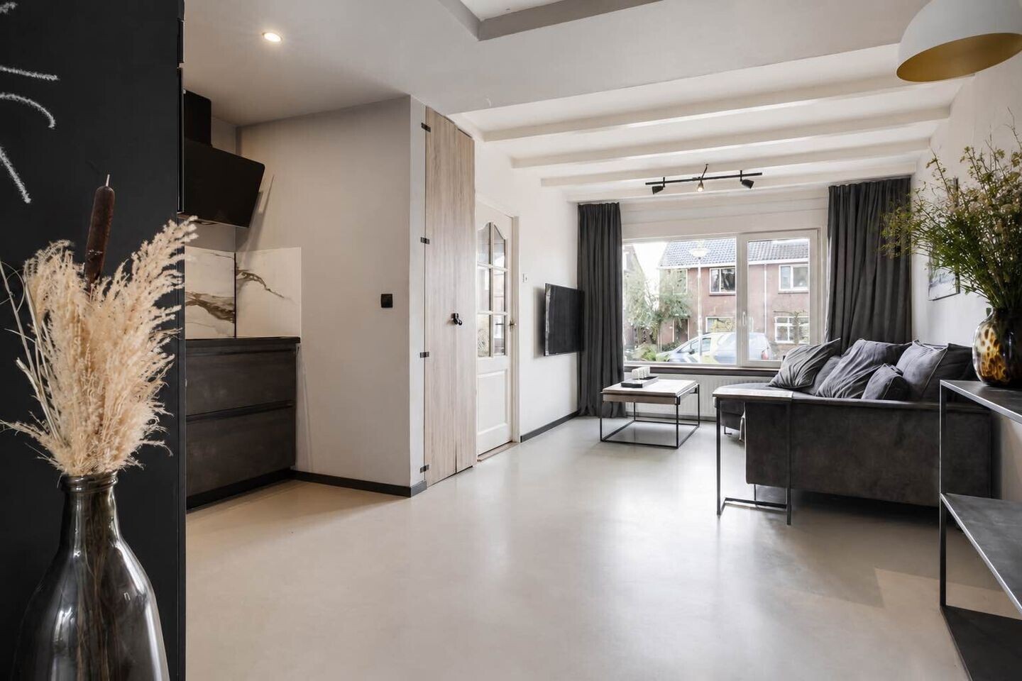 Tussenwoning te koop: Goudseweg 27, Gouda