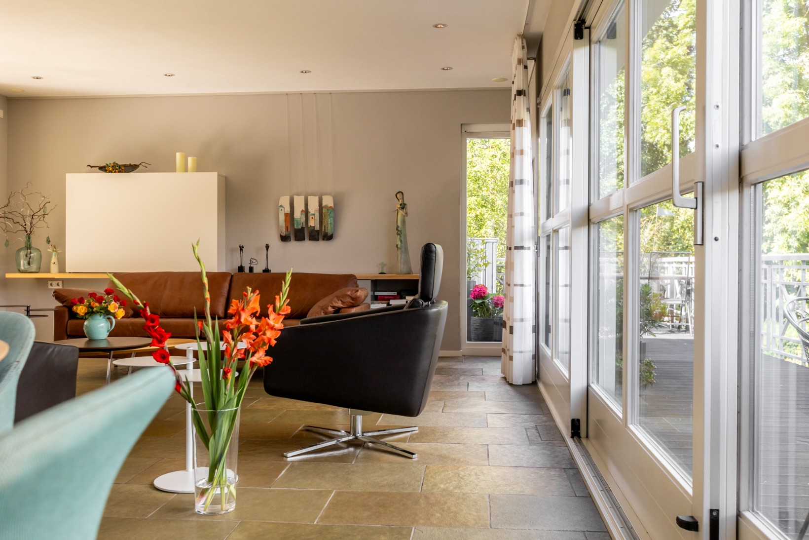 Vrijstaande woning te koop: Zuider IJsseldijk 12, Gouda