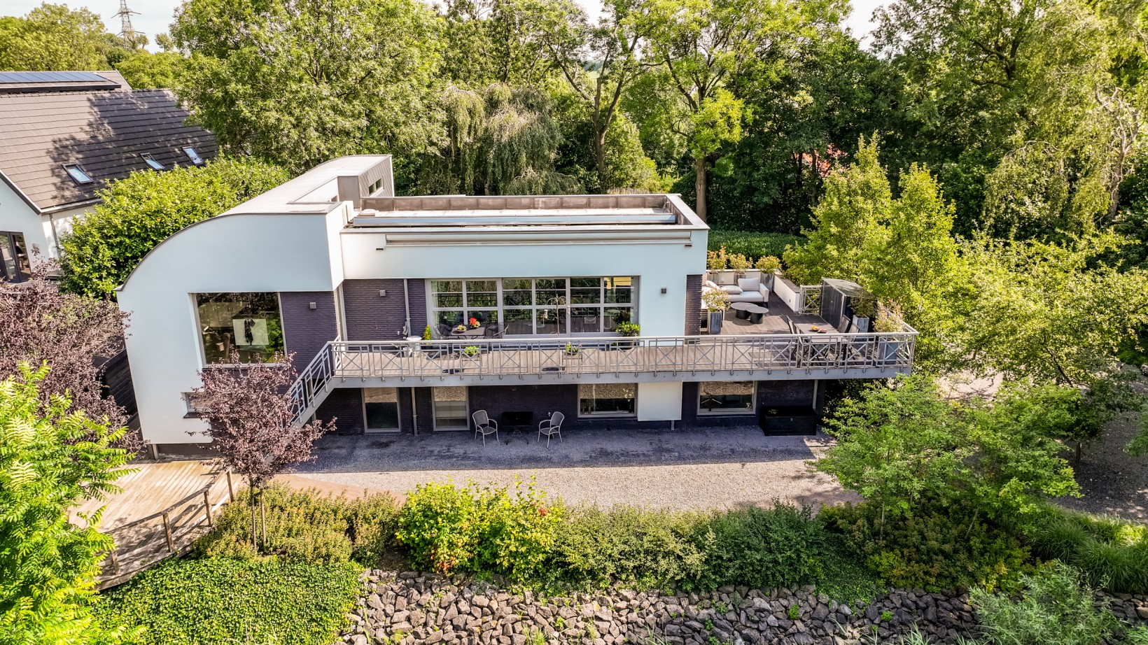 Vrijstaande woning te koop: Zuider IJsseldijk 12, Gouda